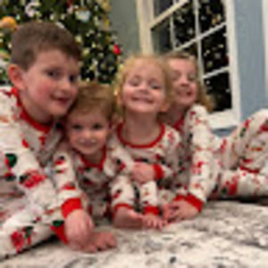 Meet your Posher, Carla